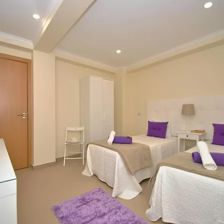 Florida With 10 Bedrooms